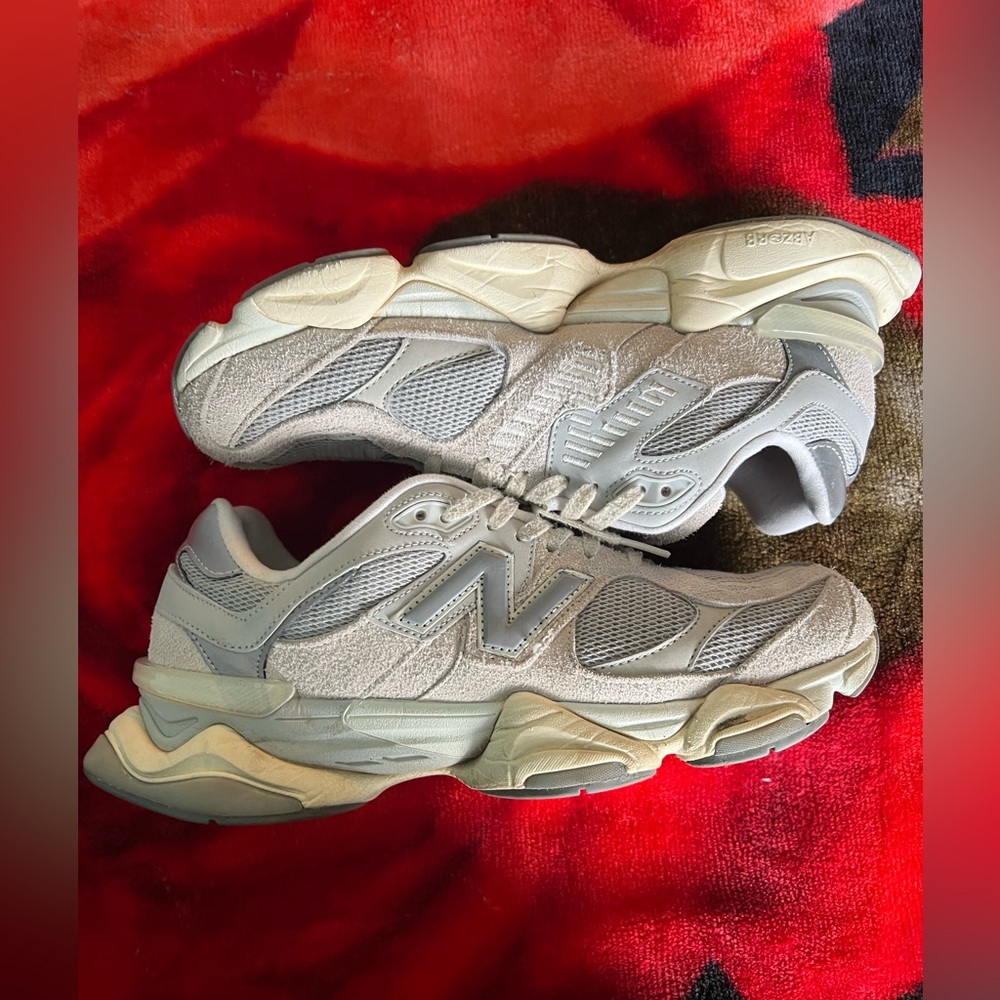 New Balance 9060r